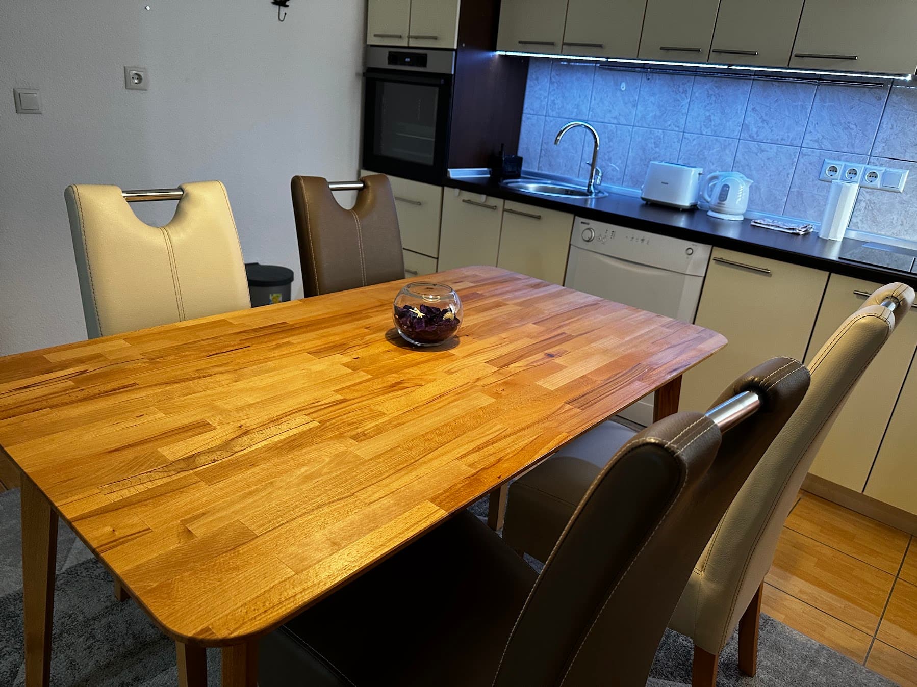 Apartment image